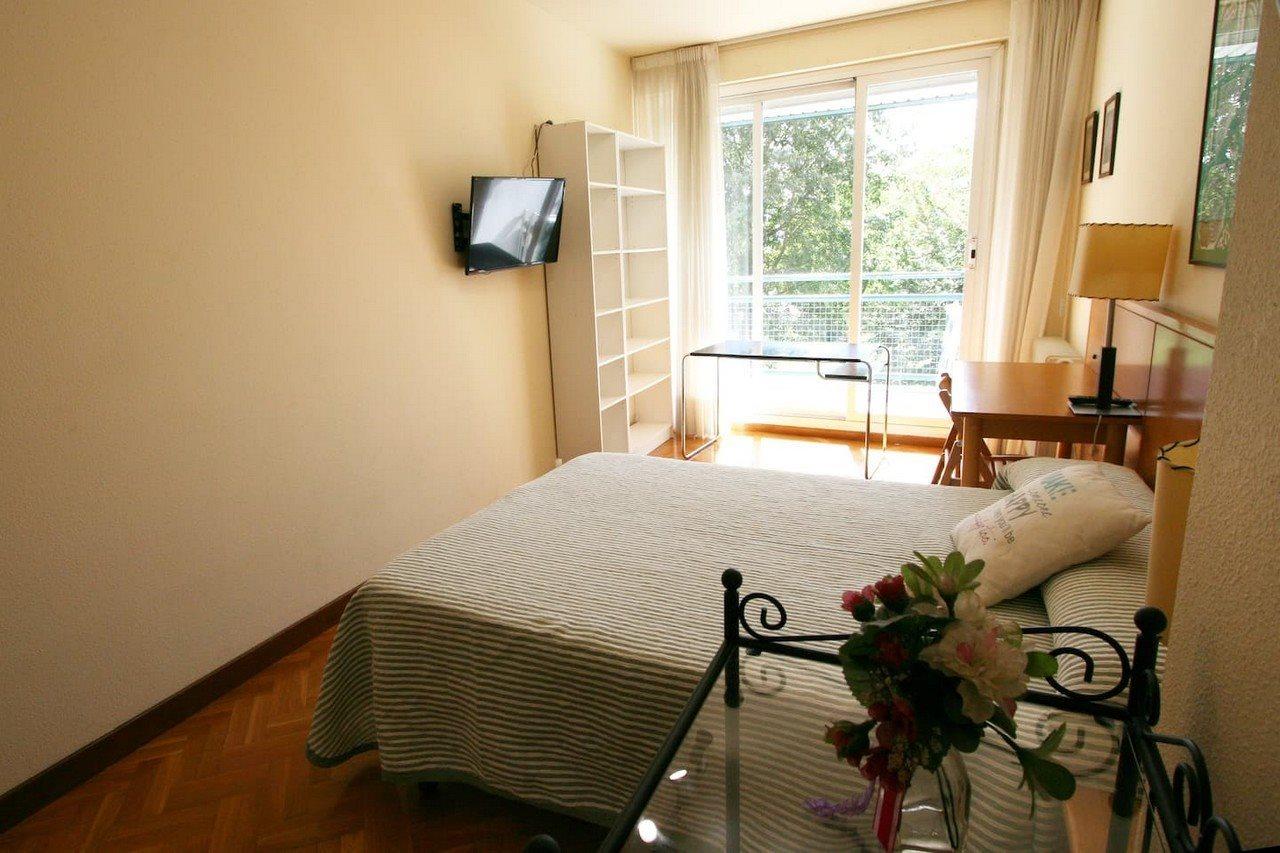 Suites Sercotel Mirasierra Pamplona Ngoại thất bức ảnh