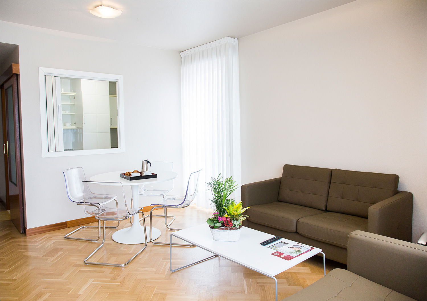 Suites Sercotel Mirasierra Pamplona Ngoại thất bức ảnh