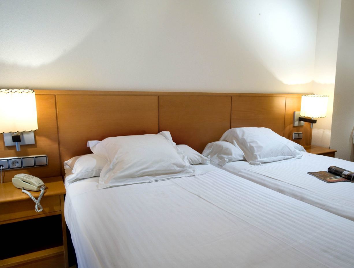 Suites Sercotel Mirasierra Pamplona Ngoại thất bức ảnh