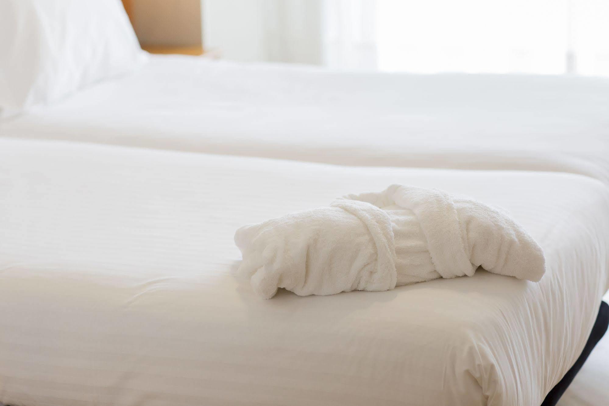 Suites Sercotel Mirasierra Pamplona Ngoại thất bức ảnh